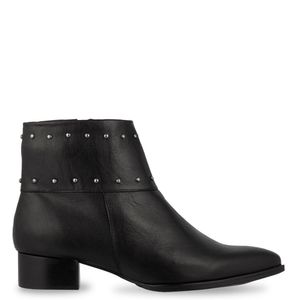 Bota cano baixo com tachas Preta