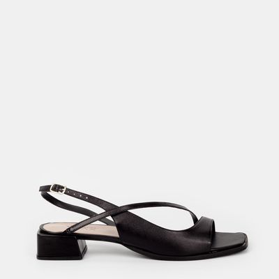 Sandália Tira Geométrica Preta