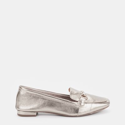 Mocassim com enfeite Prata Velho