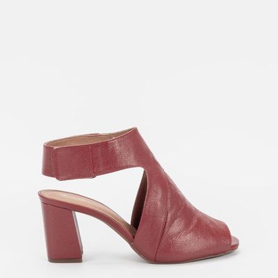 Sandália com Velcro Vermelho