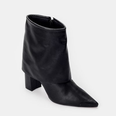 Bota Capa Cano Baixo Preto