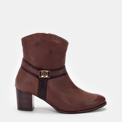 Bota com Enfeite Telha