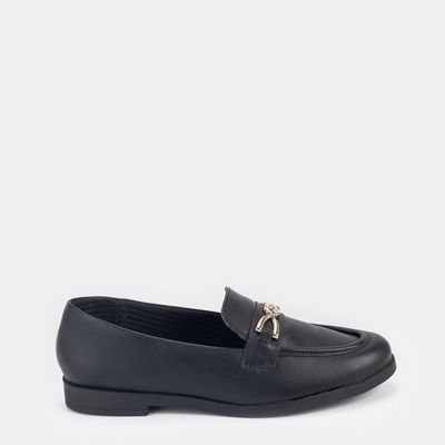 Mocassim com Enfeite Preto