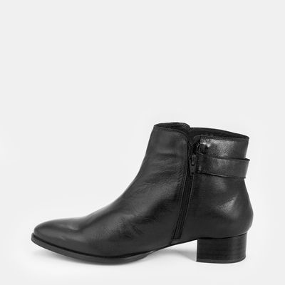 Bota Cano Baixo c/ Fivela Preto