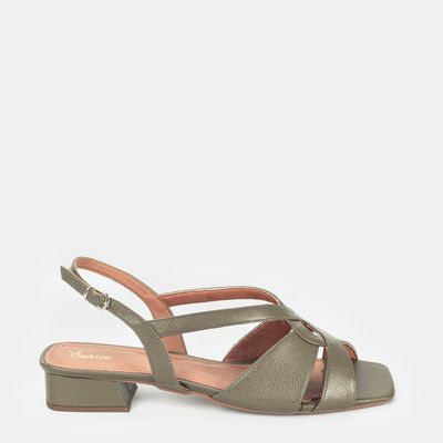 Sandália com Tiras Cruzadas Verde