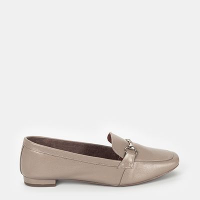 Mocassim em Couro c/ Enfeite Bege