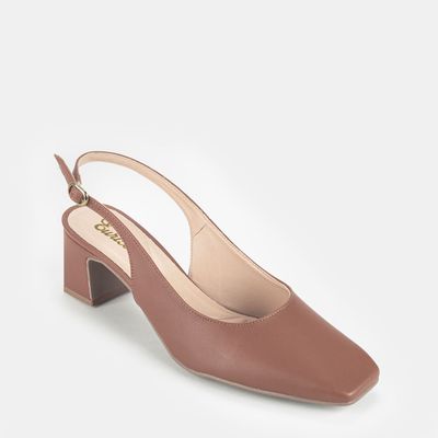 Chanel Bico Quadrado Salto Médio Marrom Claro