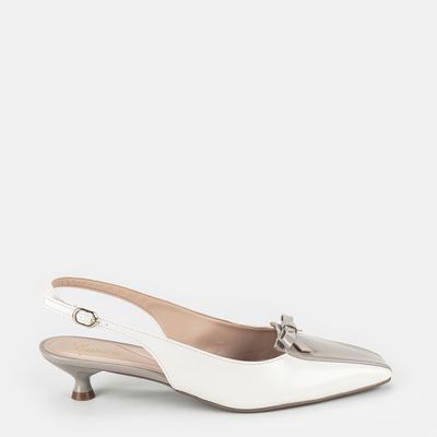 Chanel Bico Quadrado c/ Laço Off White