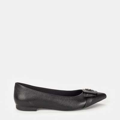 Sapatilha Bico Fino c/ Fivela Preto