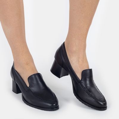 Mocassim Salto Blocado Preto