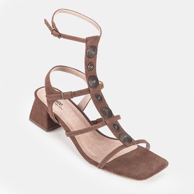Sandália Salto Médio c/ Enfeites Marrom Claro