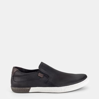 Tênis slip on Ferricelli Preto