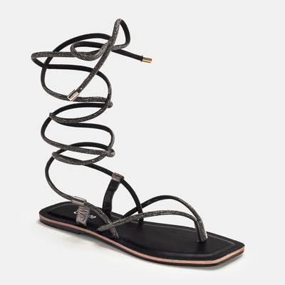 Rasteira De Dedo De Amarrar C/ Strass Preto