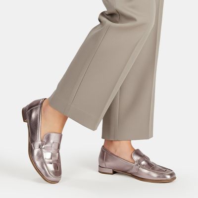 Mocassim em Couro Salto Baixo Ônix