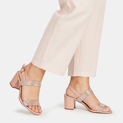 Sandália Tira Larga C/ Strass Rosa Claro