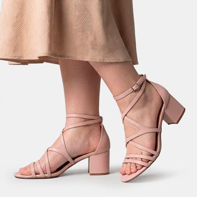 Sandália Tiras Cruzadas Rosa