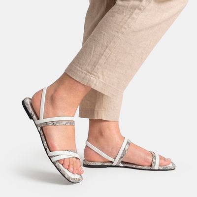 Rasteira Tiras Cruzadas Snake Print Bicolor Branco